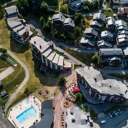 Confortable 2 Pieces, Skis Aux Pieds, Animaux Admis - Fr-1-182a-37