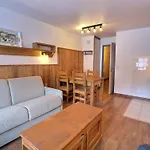 Confortable 2 Pieces, Skis Aux Pieds, Animaux Admis - Fr-1-182a-37 Apartment *