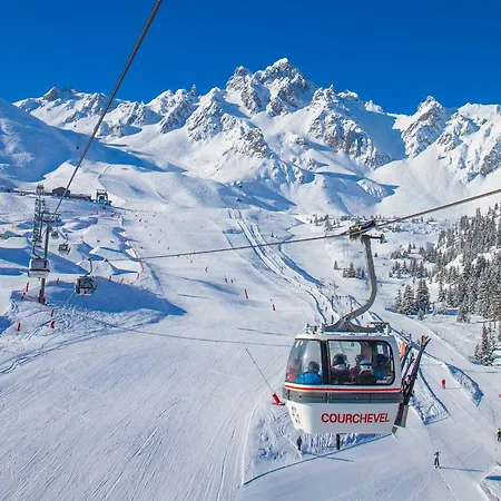 2 Pieces Pour 4 Pers. Avec Balcon, Skis Aux Pieds - La Tania, Au Coeur Des 3 Vallees - Fr-1-182a-37 * Courchevel